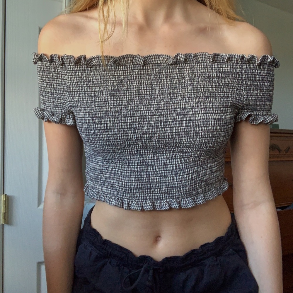 *** SOLD *** Urban Outfitters Sleeveless Top